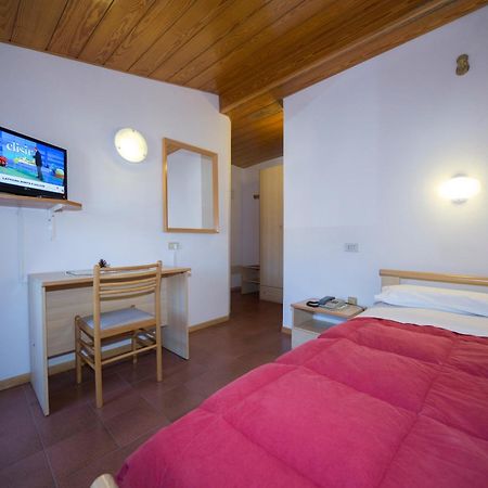 Hotel Trentino Folgaria Eksteriør billede