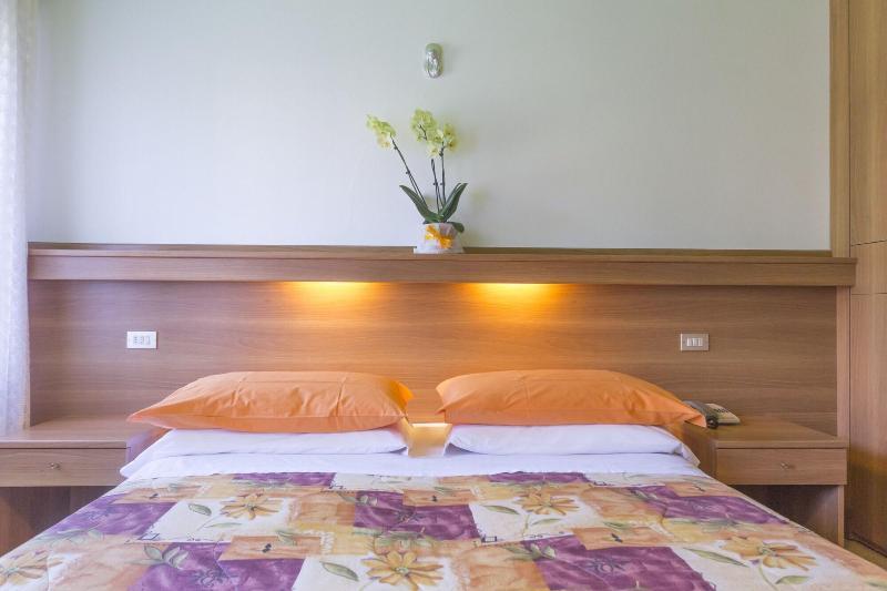 Hotel Trentino Folgaria Eksteriør billede