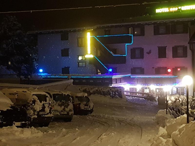 Hotel Trentino Folgaria Eksteriør billede